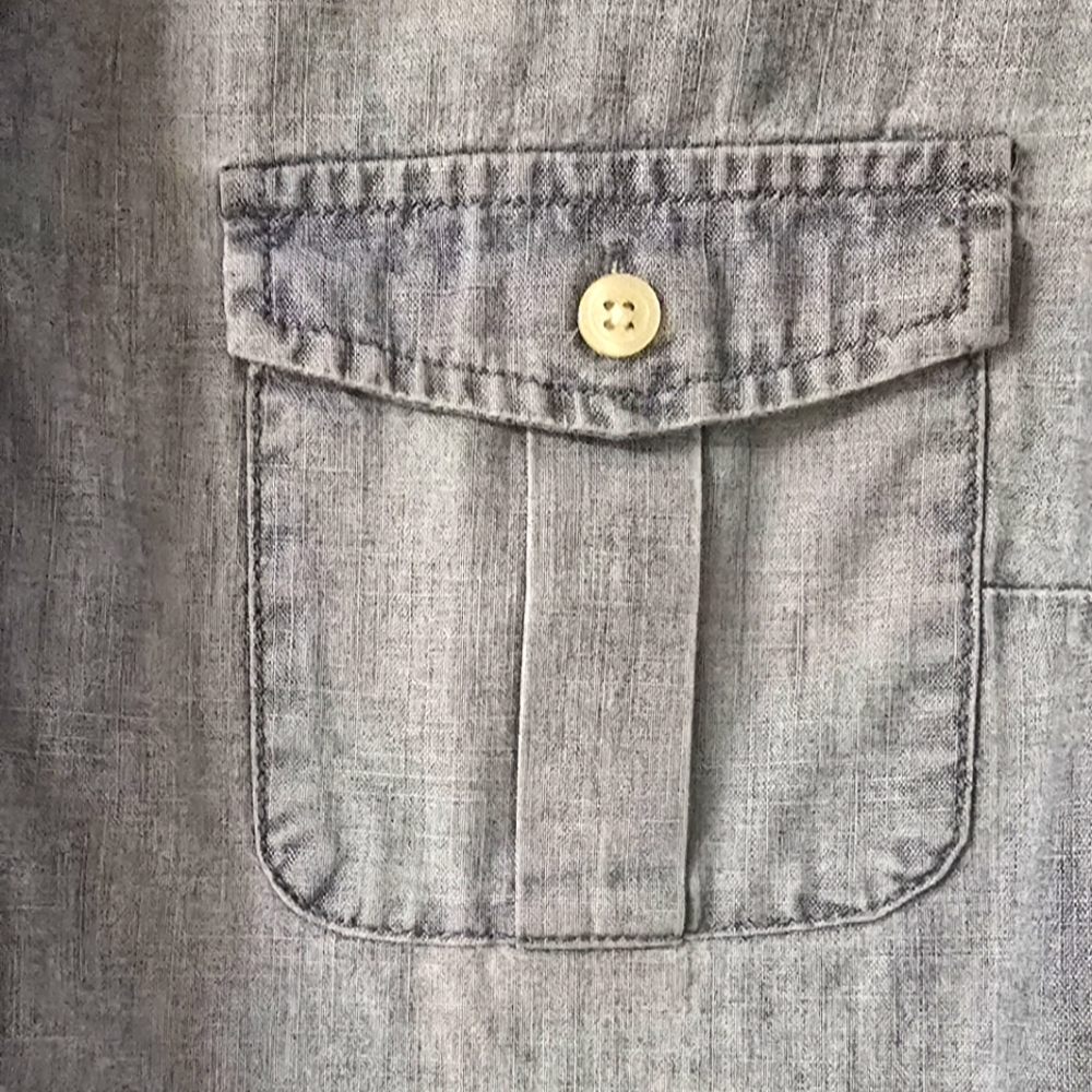 J. Crew Clasic Denim Chambray Button-Up Roll Tab Sleeves Shirt Size S - Picture 7 of 10